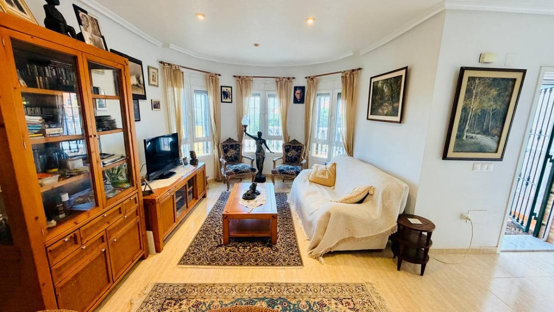 Venta - Chalet - Los Montesinos - Los Montesinos Centro