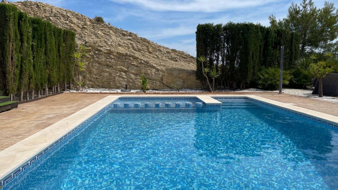 Venta - Chalet - Monforte del Cid - Monforte del Cid Centro