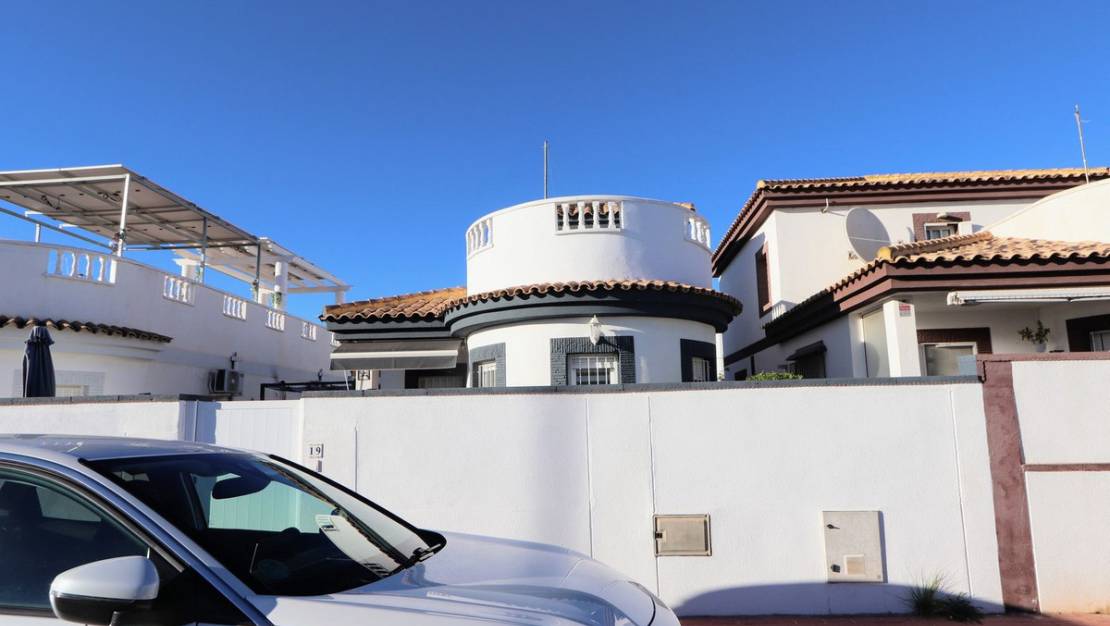 Venta - Chalet - Murcia - Sucina