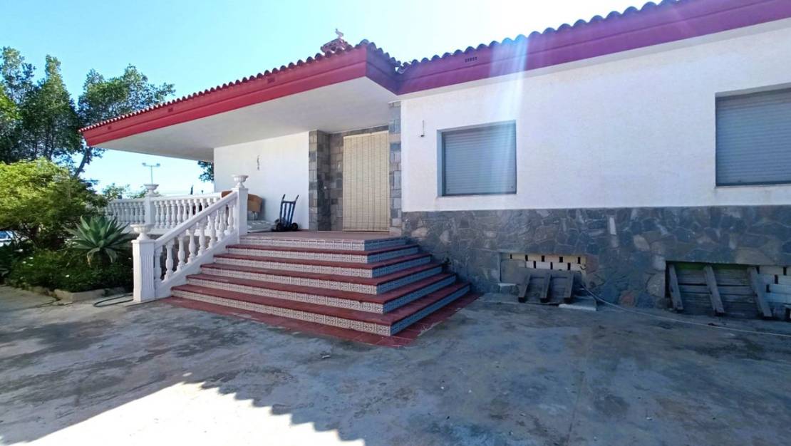 Venta - Chalet - Mutxamel - Mutxamel Centro