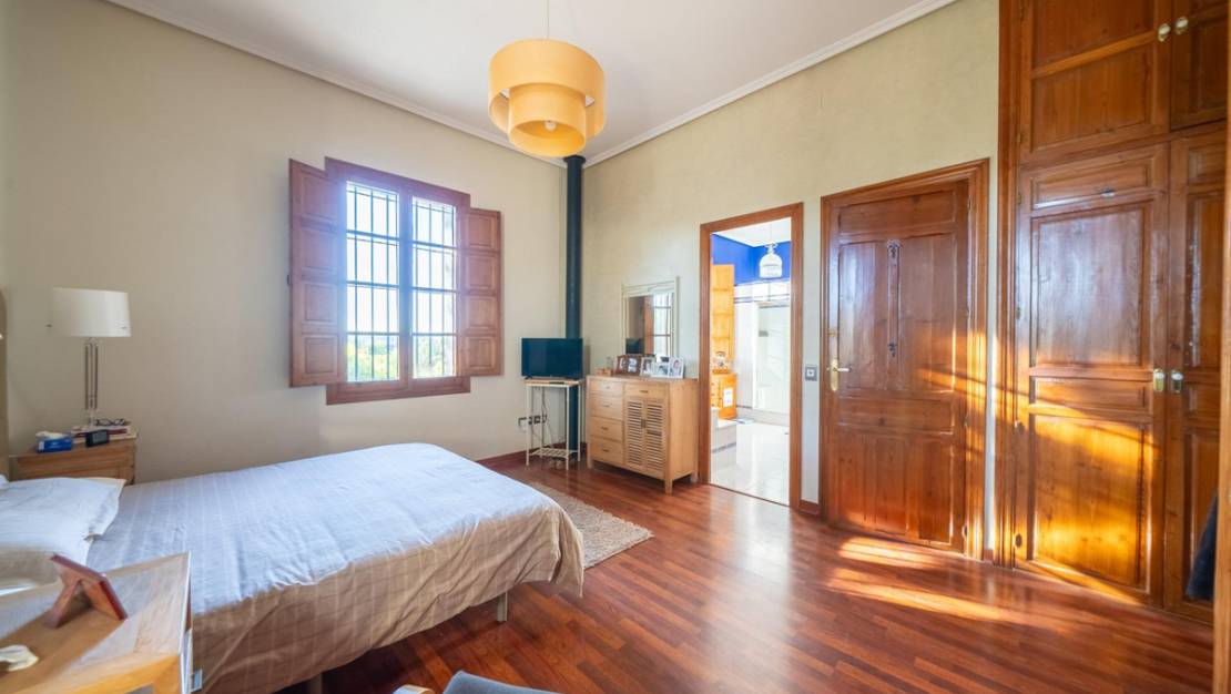 Venta - Chalet - Mutxamel - Mutxamel Centro