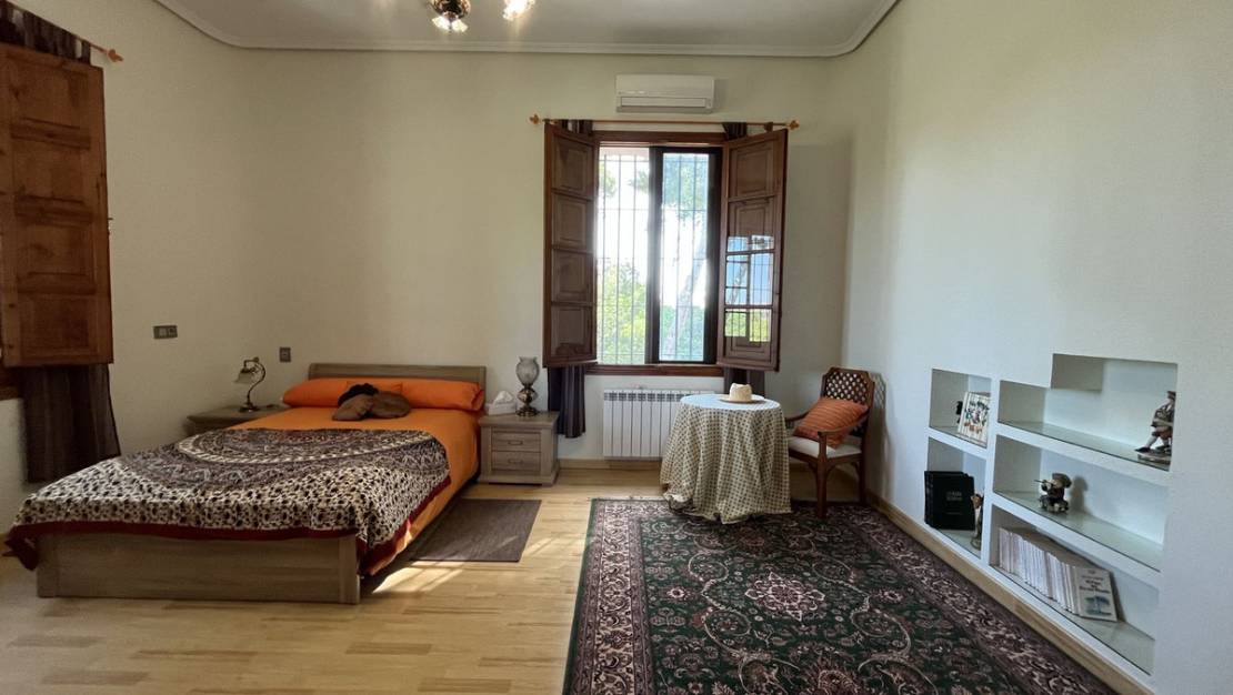 Venta - Chalet - Mutxamel - Mutxamel Centro