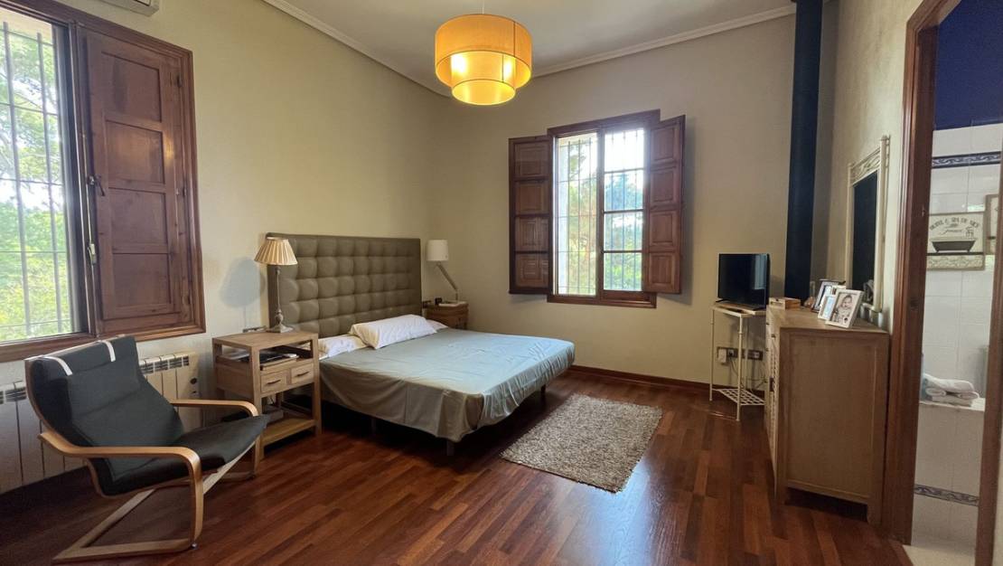 Venta - Chalet - Mutxamel - Mutxamel Centro