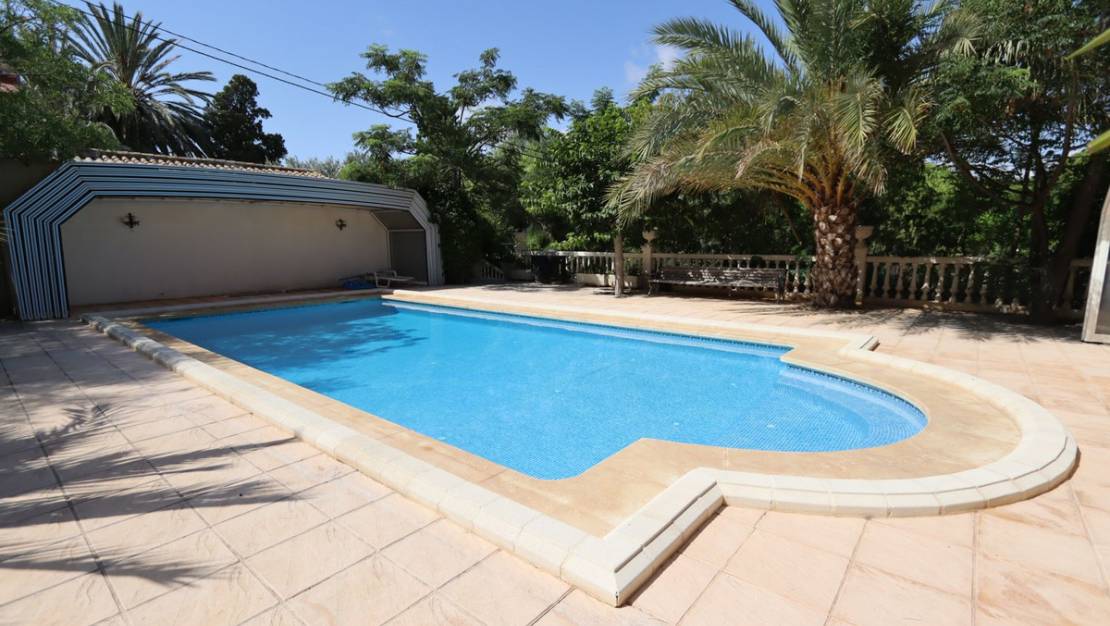 Venta - Chalet - Mutxamel - Mutxamel Centro