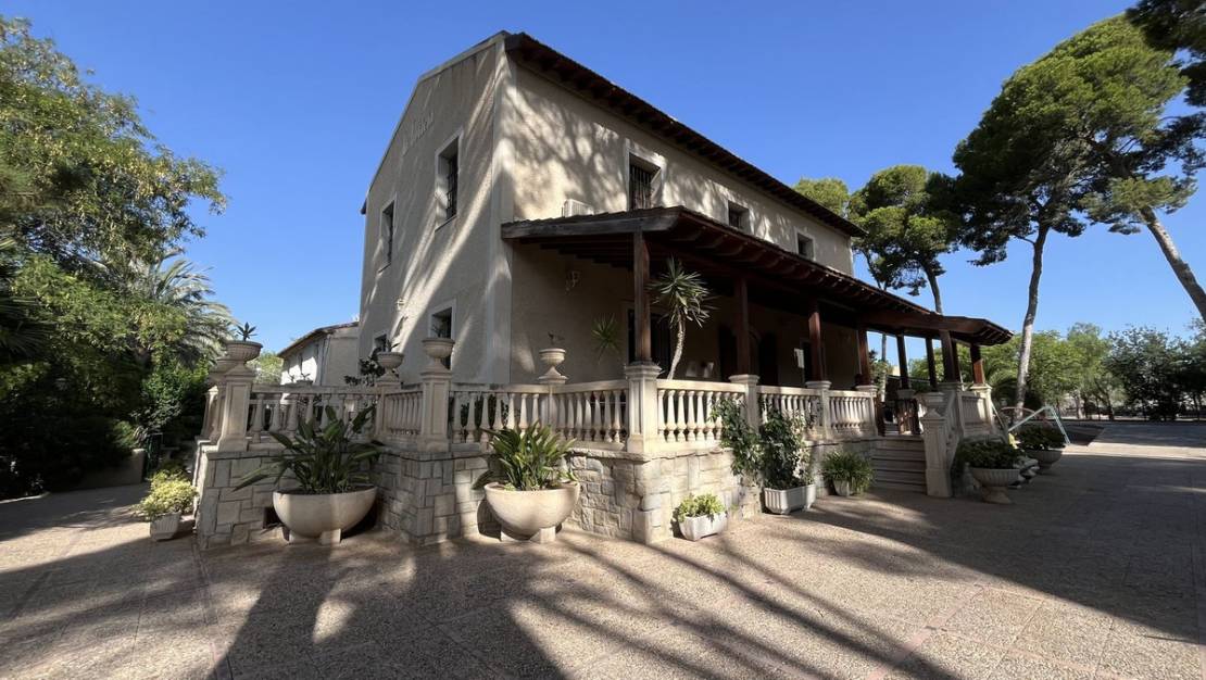 Venta - Chalet - Mutxamel - Mutxamel Centro