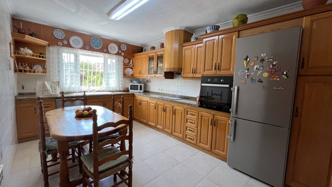 Venta - Chalet - Mutxamel - Mutxamel Centro