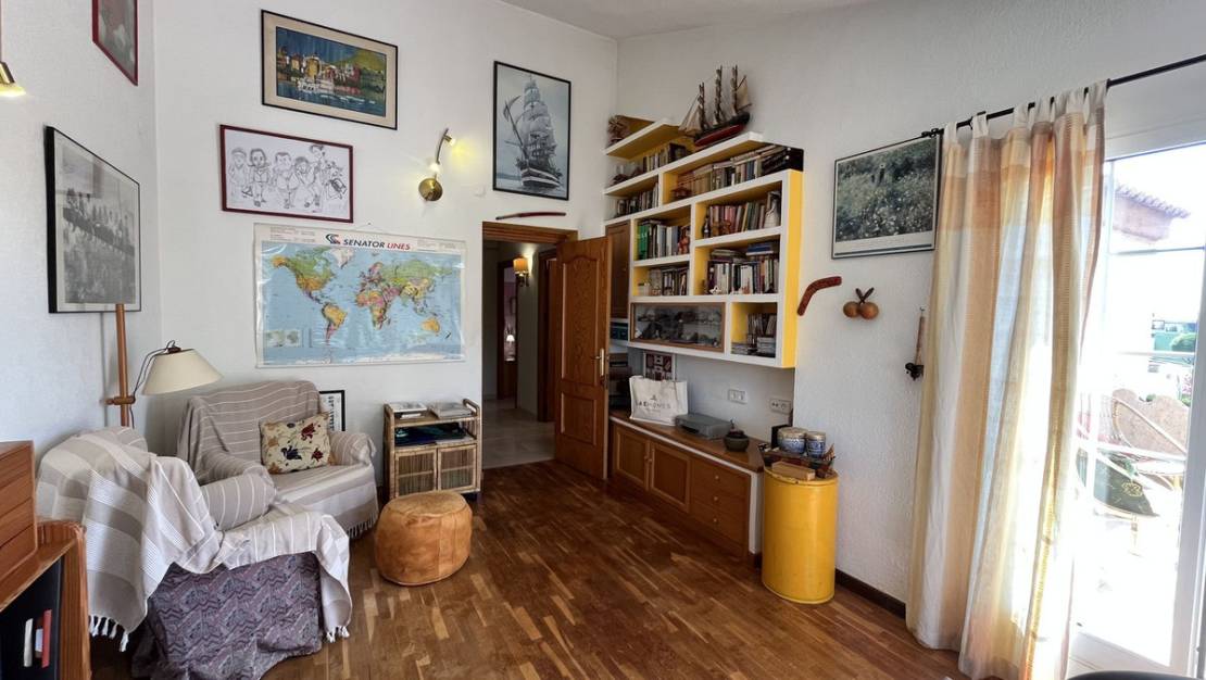 Venta - Chalet - Mutxamel - Mutxamel Centro