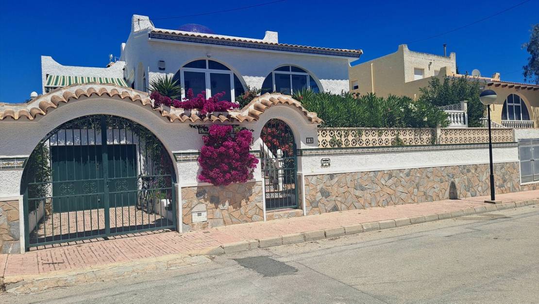 Venta - Chalet - Orihuela - Blue Lagoon