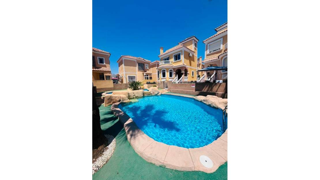 Venta - Chalet - Orihuela - Blue Lagoon