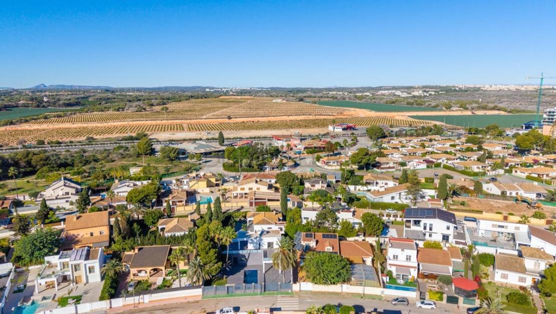 Venta - Chalet - Orihuela - Campoamor