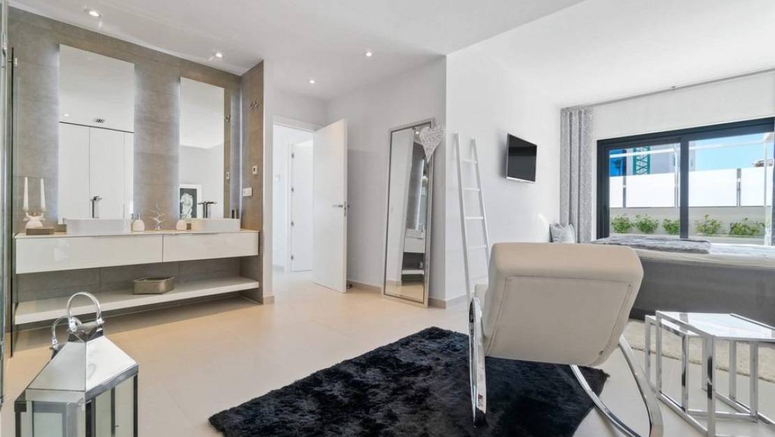 Venta - Chalet - Orihuela - Campoamor