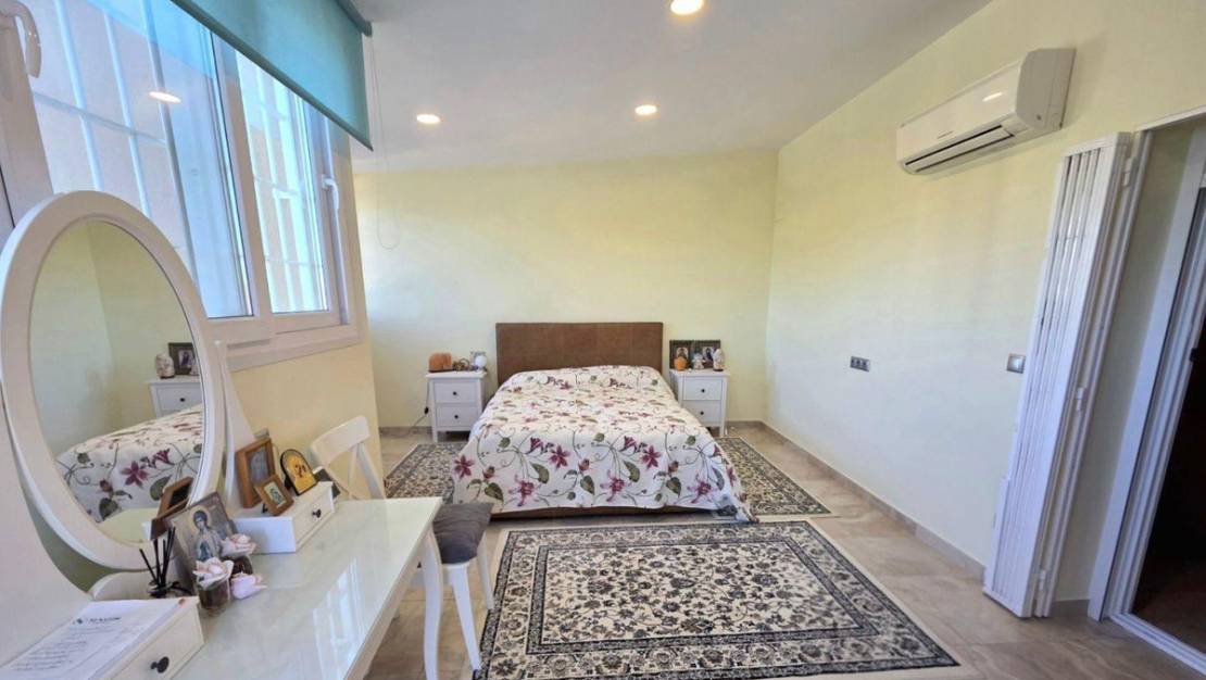 Venta - Chalet - Orihuela - Campoamor