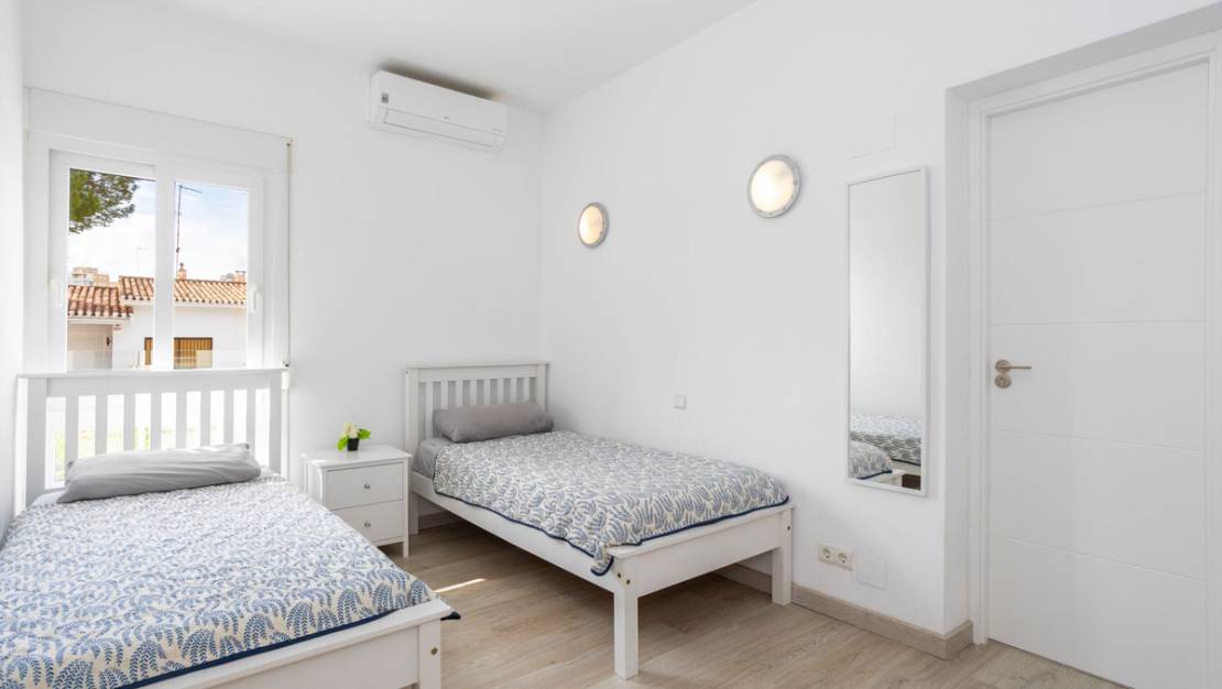 Venta - Chalet - Orihuela - Campoamor
