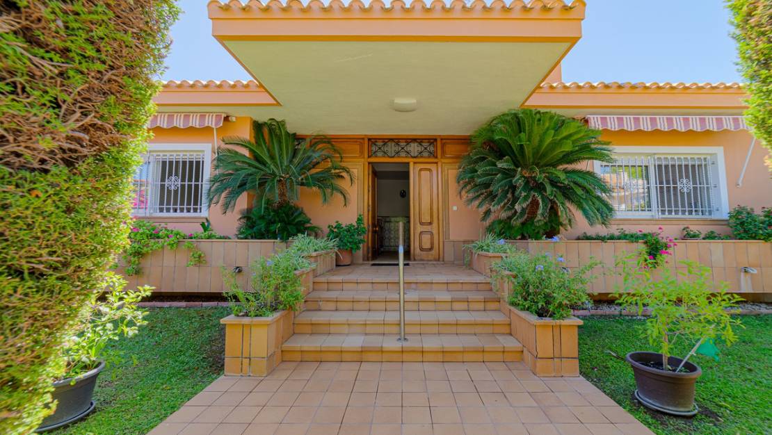 Venta - Chalet - Orihuela - Campoamor