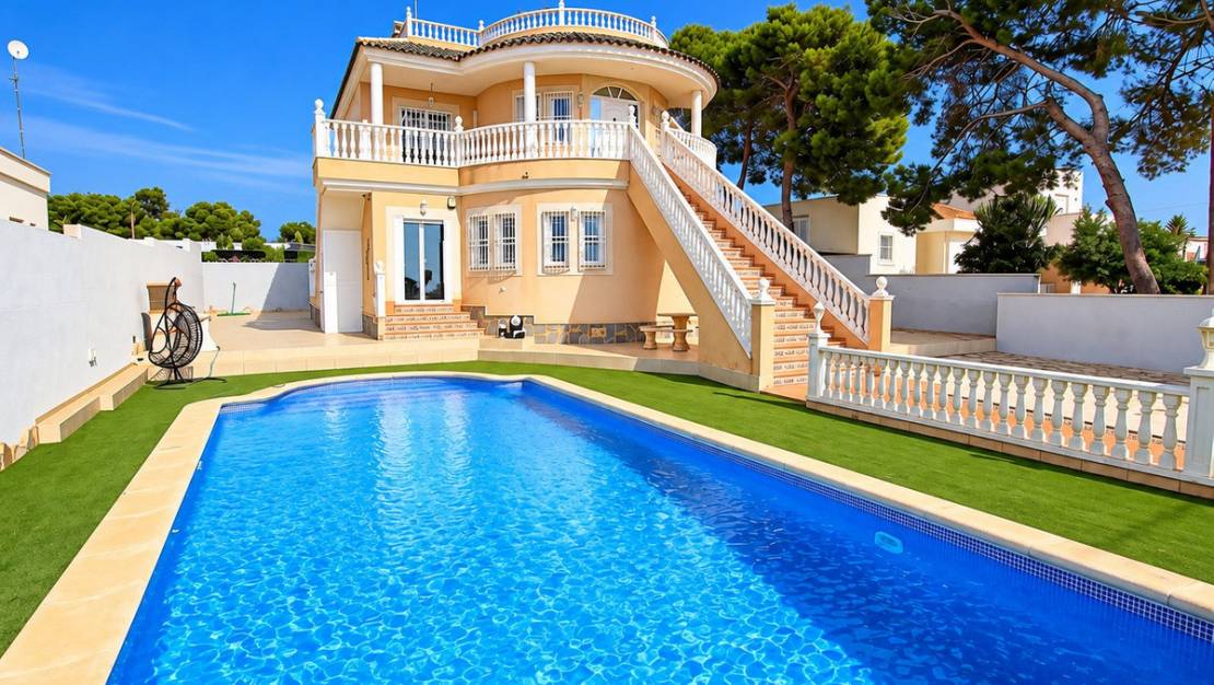 Venta - Chalet - Orihuela - Campoamor