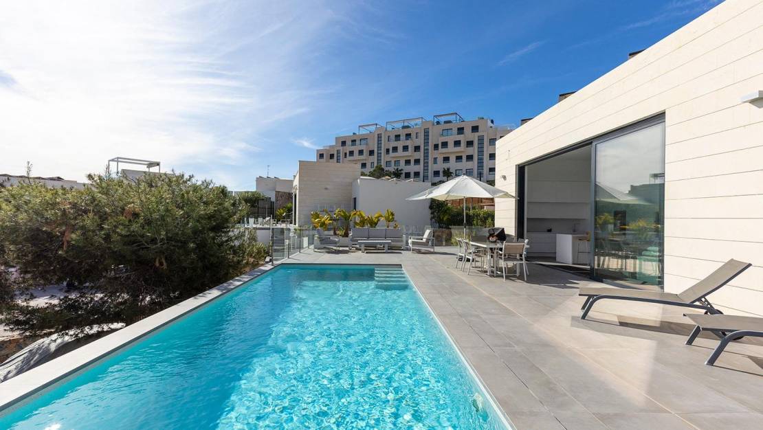 Venta - Chalet - Orihuela Costa - Campoamor