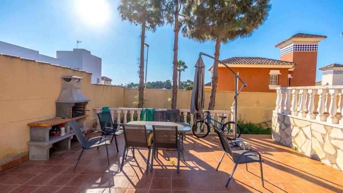 Venta - Chalet - Orihuela Costa - Las Filipinas