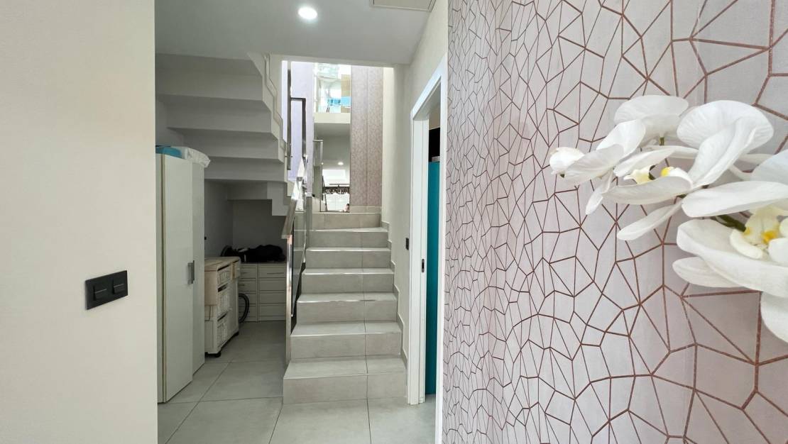 Venta - Chalet - Orihuela Costa - Montezenia