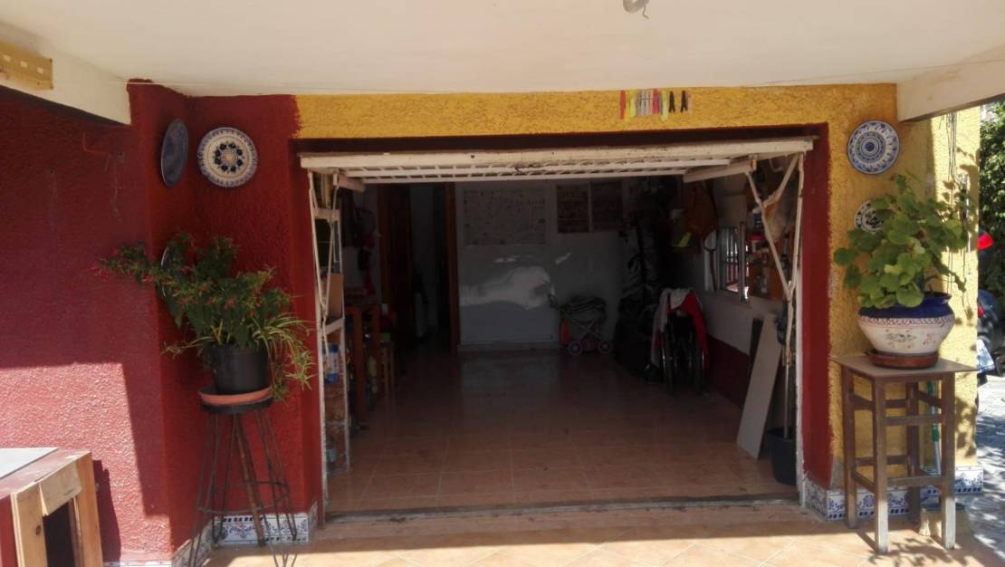 Venta - Chalet - Orihuela Costa - Punta Prima