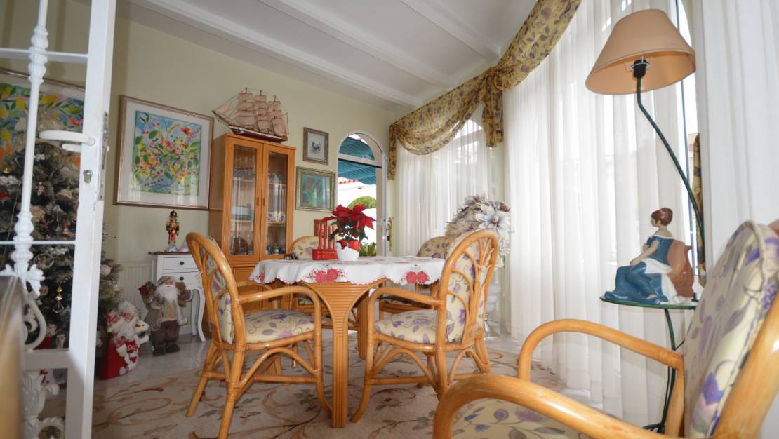 Venta - Chalet - Orihuela Costa