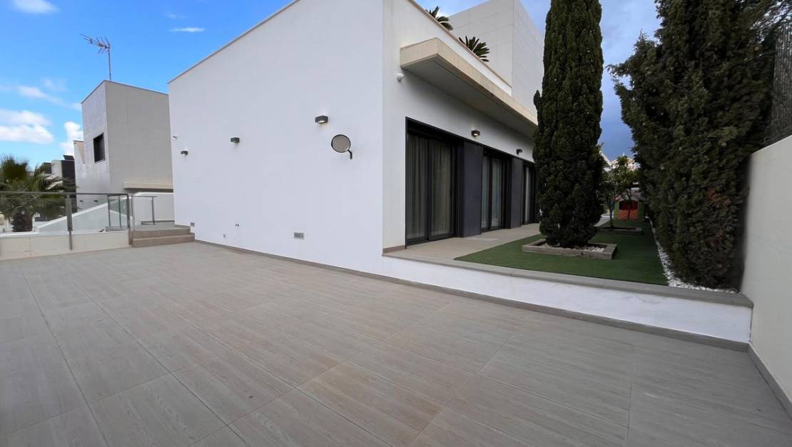 Venta - Chalet - Orihuela - Dehesa de Campoamor