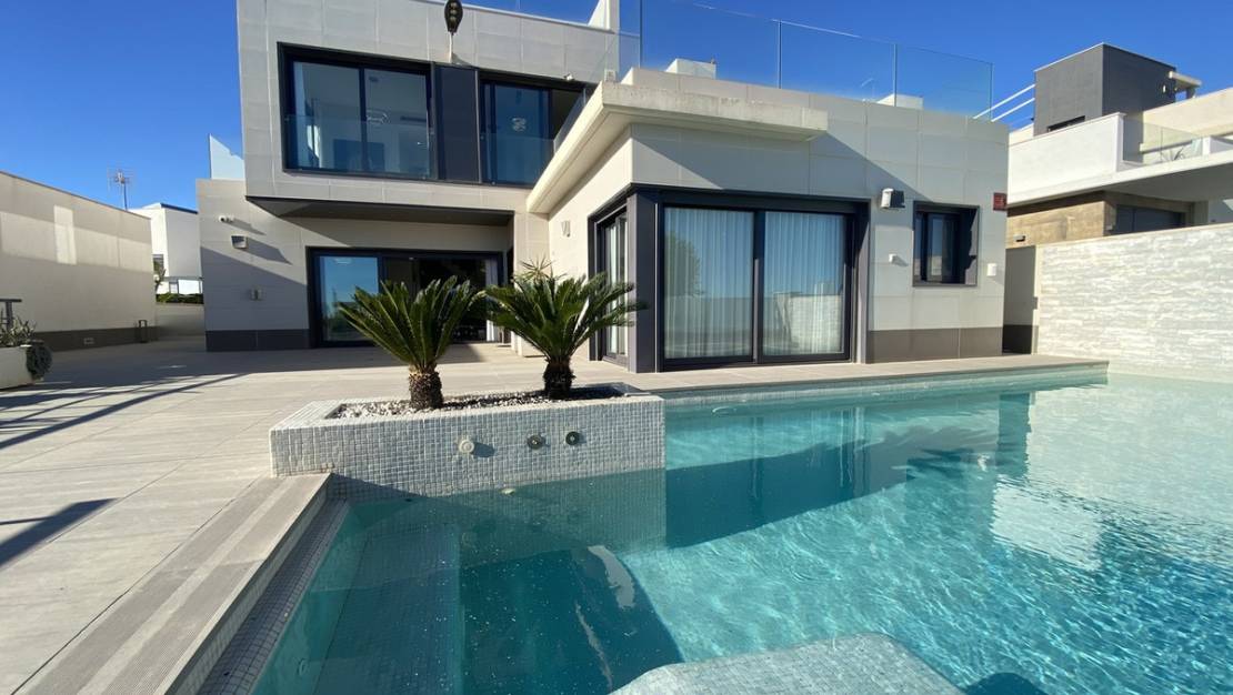 Venta - Chalet - Orihuela - Dehesa de Campoamor