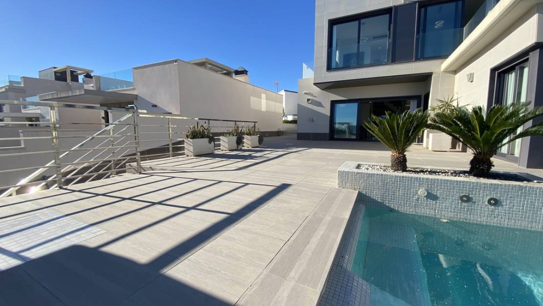 Venta - Chalet - Orihuela - Dehesa de Campoamor