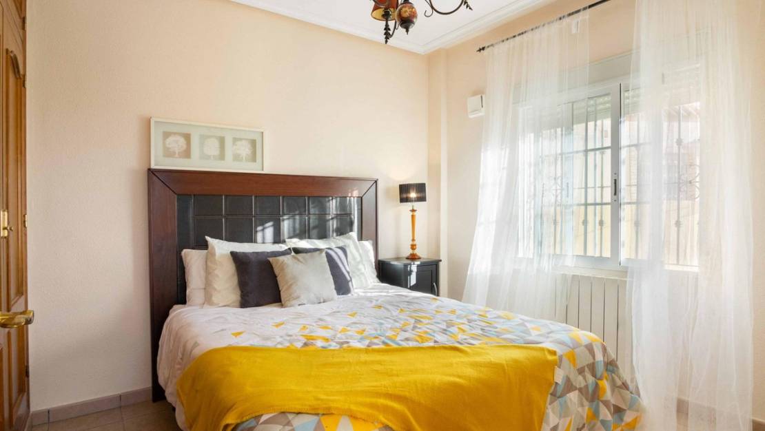 Venta - Chalet - Orihuela - La Florida