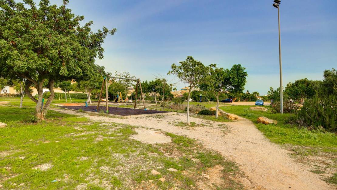 Venta - Chalet - Orihuela - La Florida