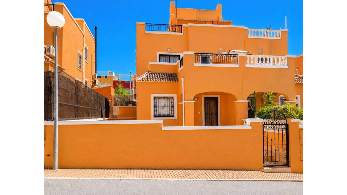 Venta - Chalet - Orihuela - La Florida