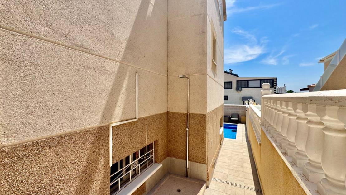 Venta - Chalet - Orihuela - La Florida