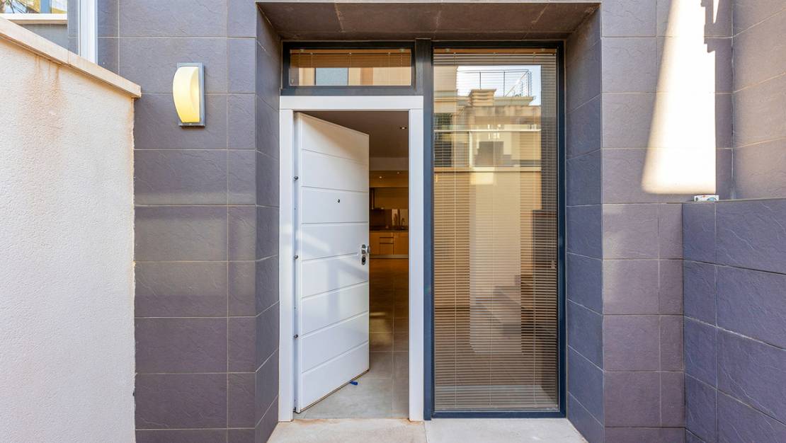 Venta - Chalet - Orihuela - La Zenia