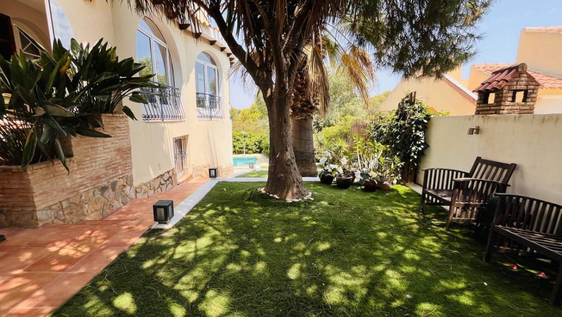 Venta - Chalet - Orihuela - La Zenia