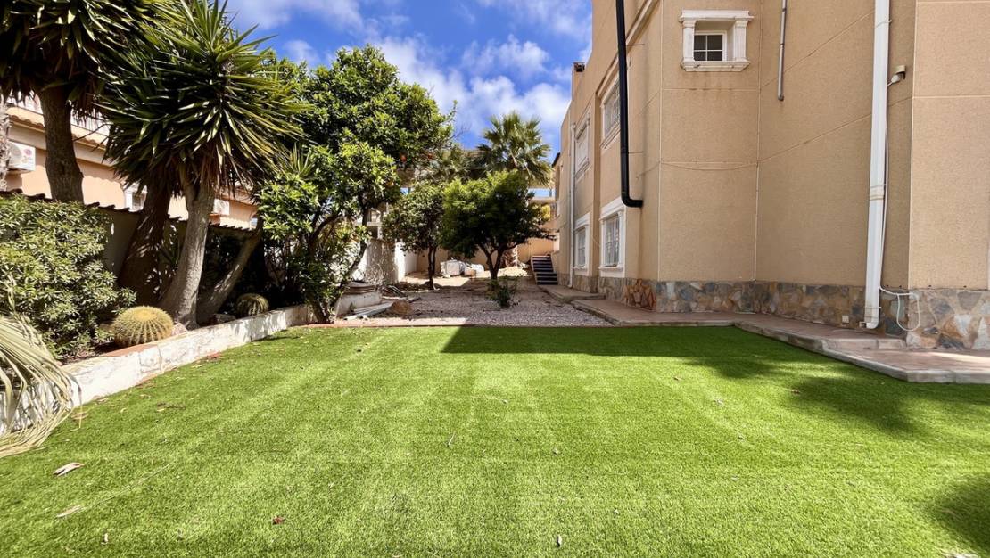 Venta - Chalet - Orihuela - La Zenia