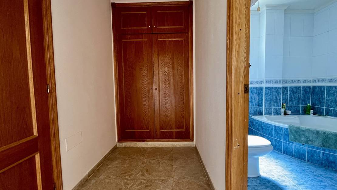 Venta - Chalet - Orihuela - La Zenia