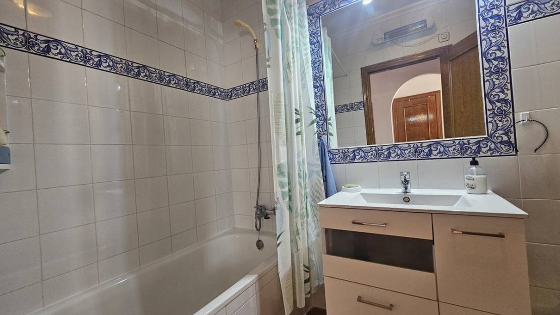 Venta - Chalet - Orihuela - La Zenia