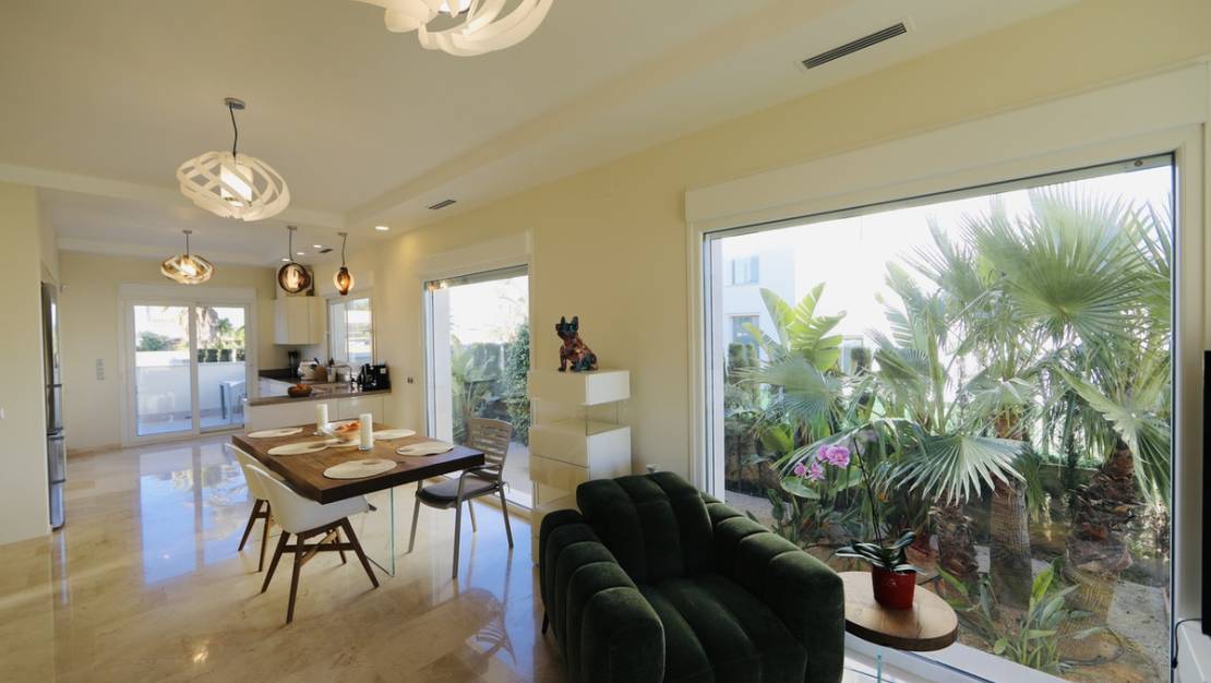 Venta - Chalet - Orihuela - La Zenia