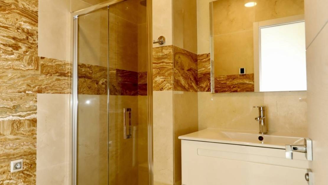 Venta - Chalet - Orihuela - La Zenia