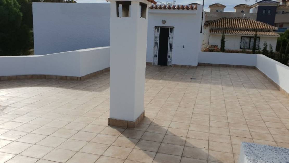 Venta - Chalet - Orihuela - La Zenia
