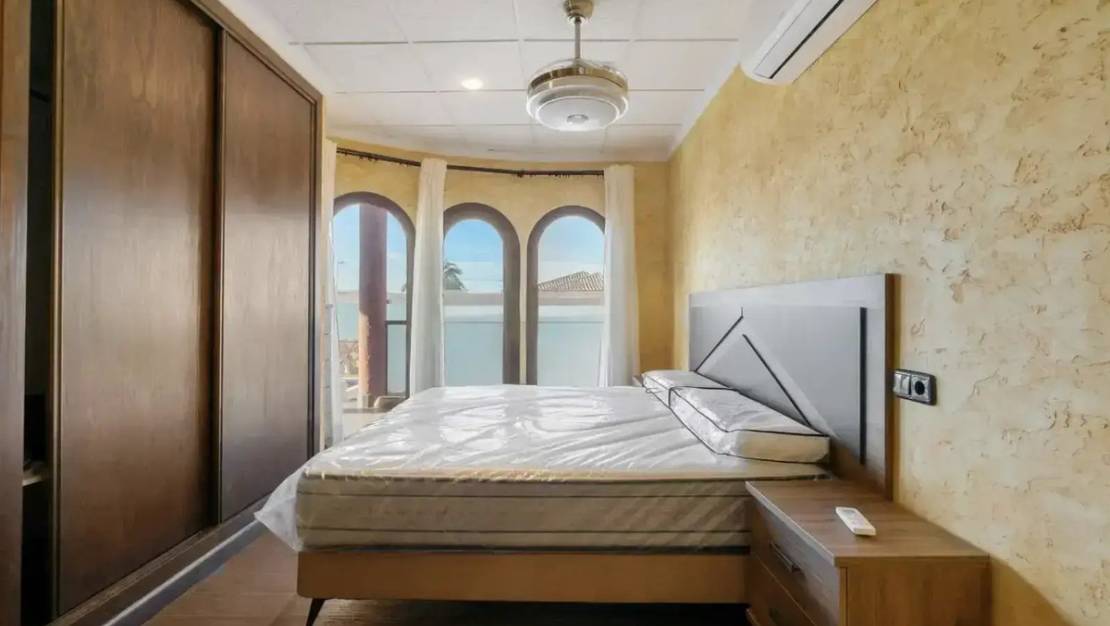 Venta - Chalet - Orihuela - La Zenia