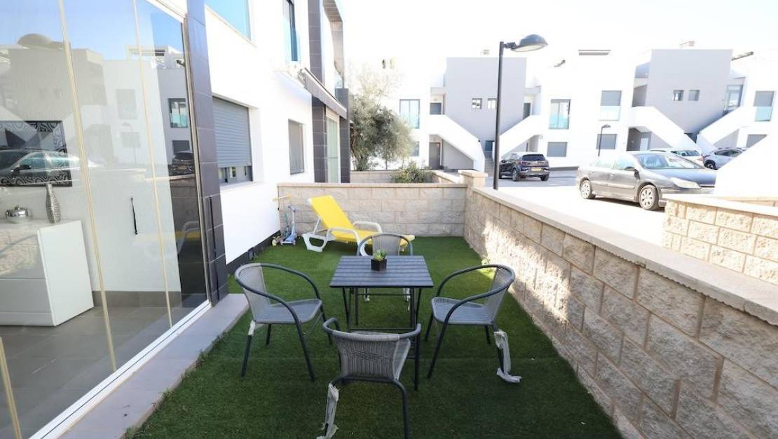 Venta - Chalet - Orihuela - La Zenia
