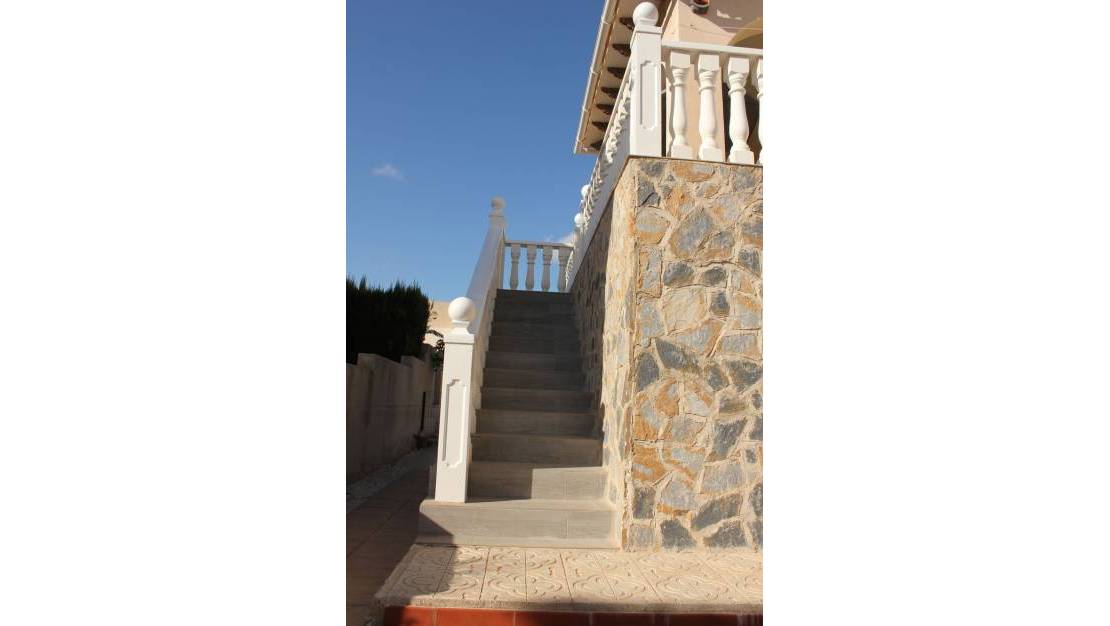 Venta - Chalet - Orihuela - La Zenia