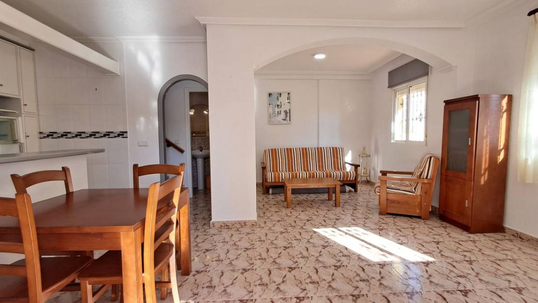 Venta - Chalet - Orihuela - La Zenia