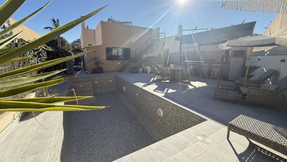 Venta - Chalet - Orihuela - La Zenia