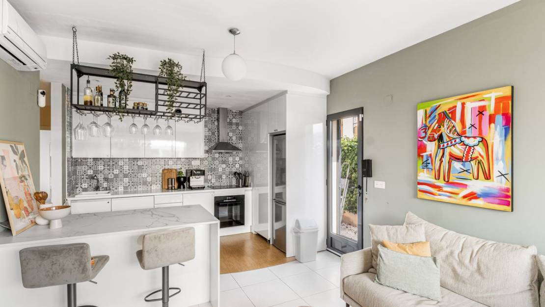 Venta - Chalet - Orihuela - La Zenia