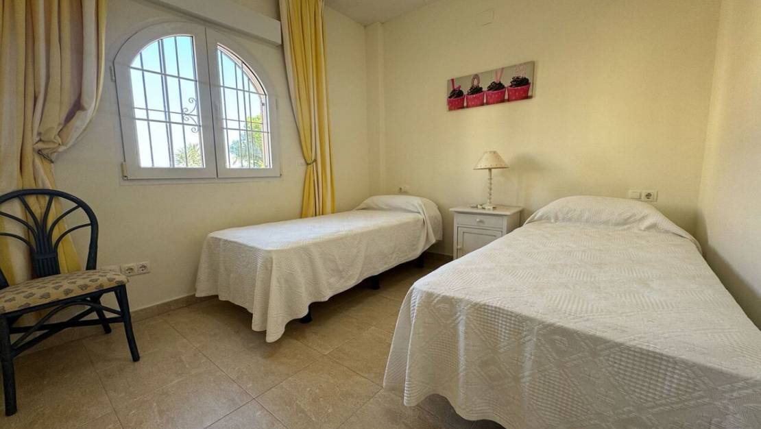 Venta - Chalet - Orihuela - La Zenia