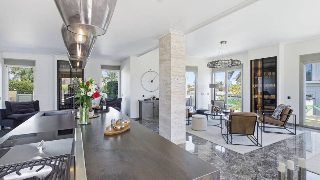 Venta - Chalet - Orihuela - La Zenia