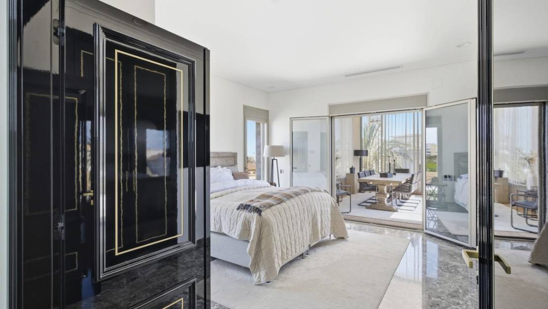 Venta - Chalet - Orihuela - La Zenia