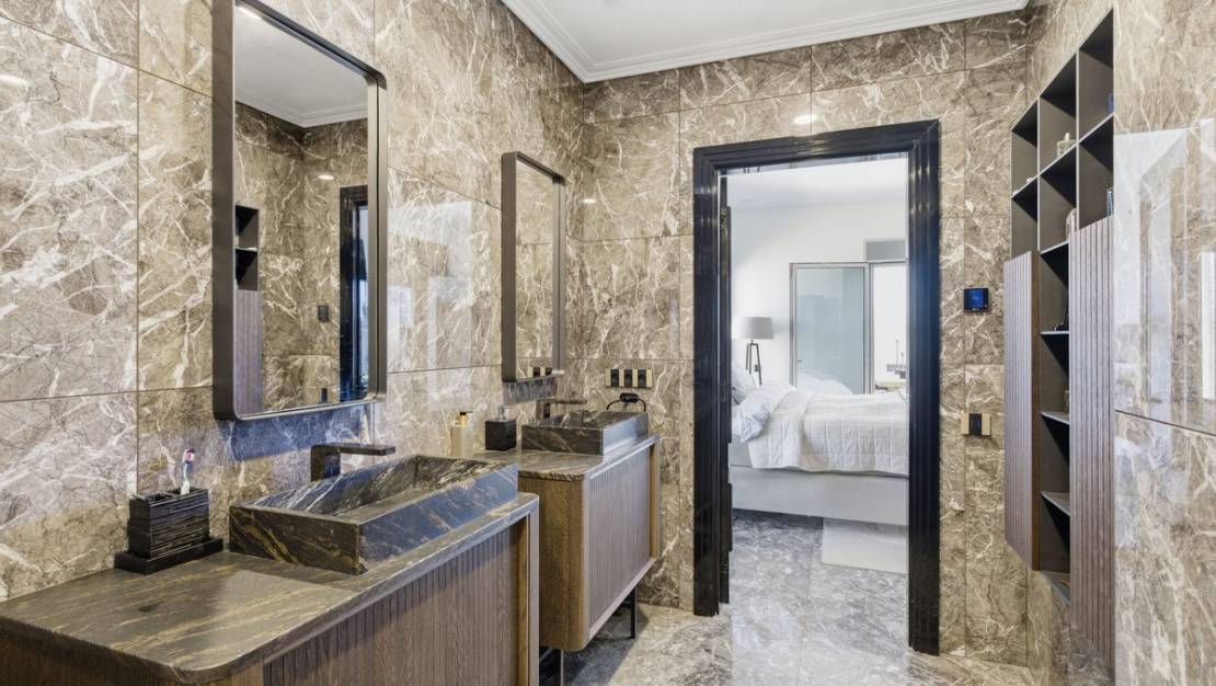 Venta - Chalet - Orihuela - La Zenia