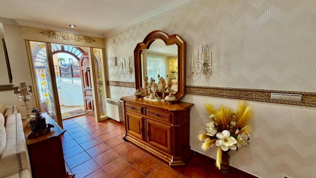 Venta - Chalet - Orihuela - La Zenia